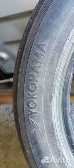 Yokohama Advan Fleva V701 225/55 R17