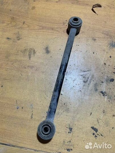 Тяга поперечная задняя правая Toyota Corona premio
