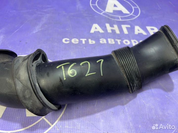 Воздушный патрубок Volkswagen Touareg 7L GP BPE