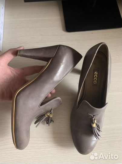 Туфли ecco 39