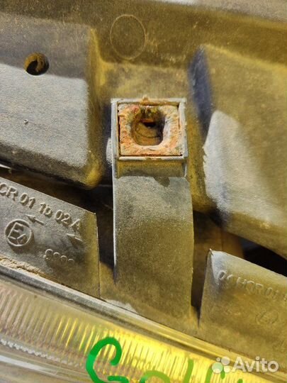 Фара передняя правая Volkswagen Golf 4 хетчбек 1.4