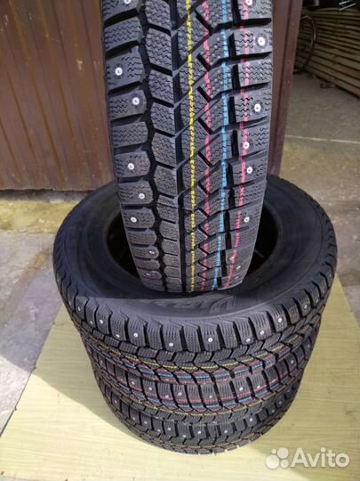 Viatti Brina Nordico V-522 185/65 R15 88T