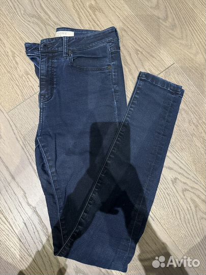 Джинсы burberry женские 28