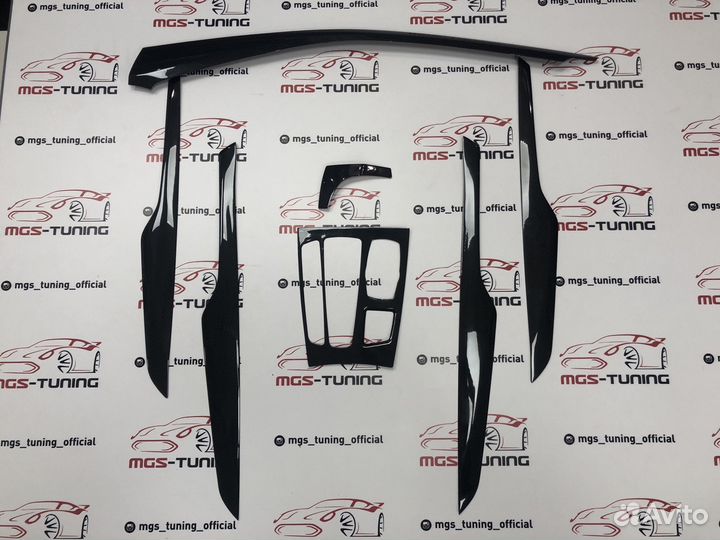 Карбоновые вставки в салон BMW X6 f16