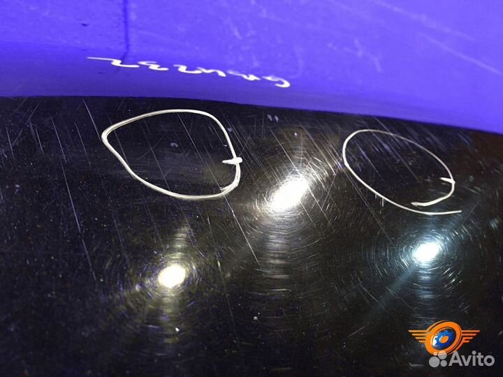 Капот Suzuki Grand Vitara SUV J20A 2.0L 1995