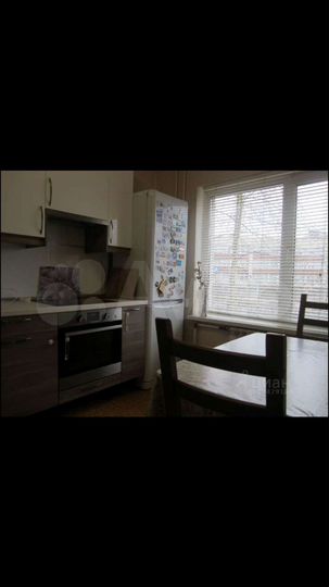 3-к. квартира, 72,8 м², 1/4 эт.