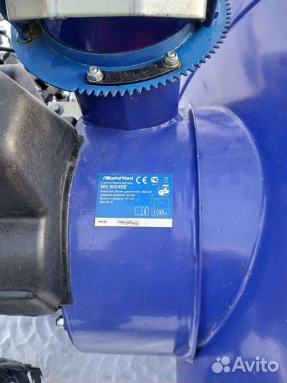 Снегоуборщик бензиновый бу