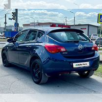 Opel Astra 1.6 MT, 2012, 130 000 км, с пробегом, цена 749 000 руб.