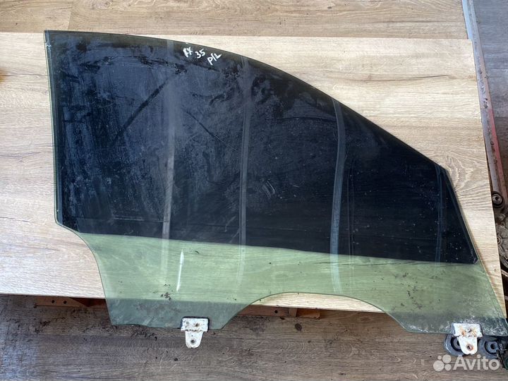 Infiniti fx 35 переднее левое стекло
