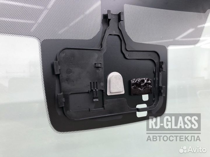 Лобовое стекло Opel Insignia