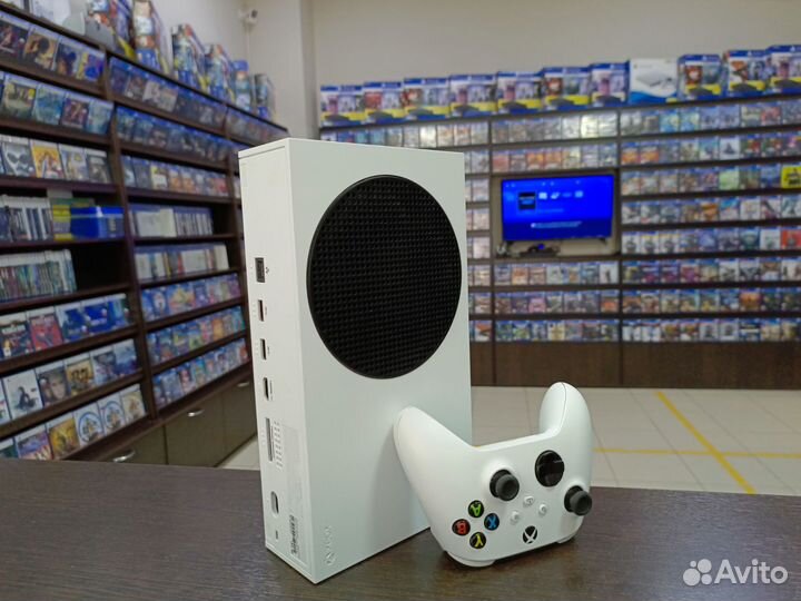 Xbox Series S (возможен обмен)