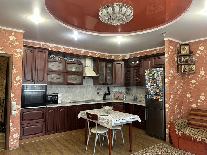 3-к. квартира, 83,1 м², 9/12 эт.