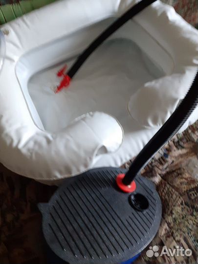 Подушка надувная для мытья головы больных