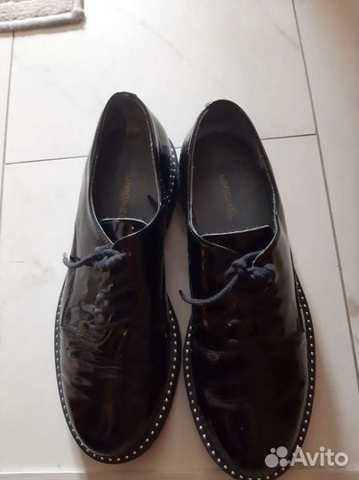Туфли женские 39 размер лак натуральная кожа
