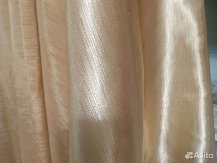 Шторы 300х235 2 штуки итого 600 см