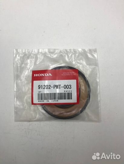 Сальник honda 91202PWT003