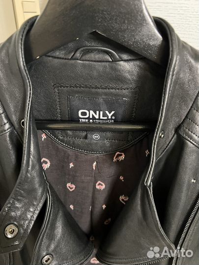 Куртка-косуха кожаная женская