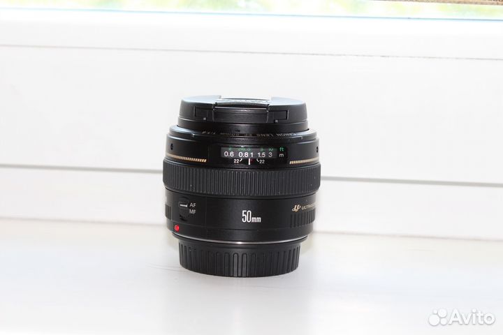 Canon EF 50mm f/1.4 USM