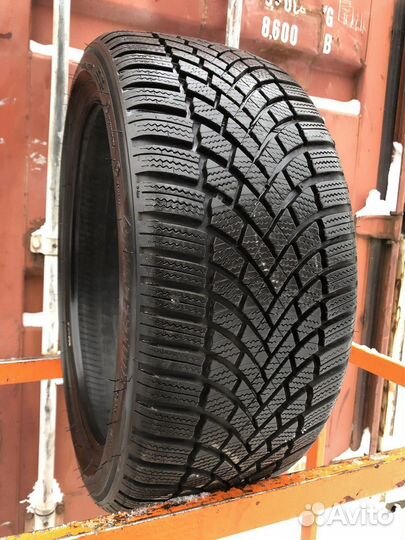 Bridgestone Blizzak LM-005 215/40 R17