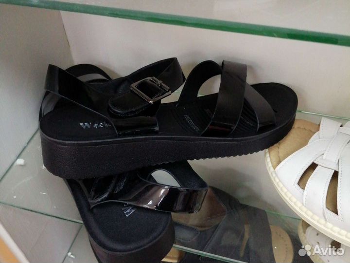 Расспродаю сандали, басаножки