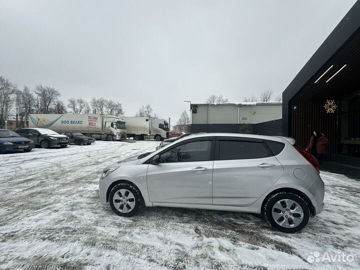 Hyundai Solaris 1.6 AT, 2015, 167 223 км