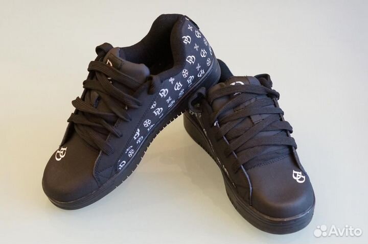 Dc shoes circa fallen adio dvs osiris etnies globe
