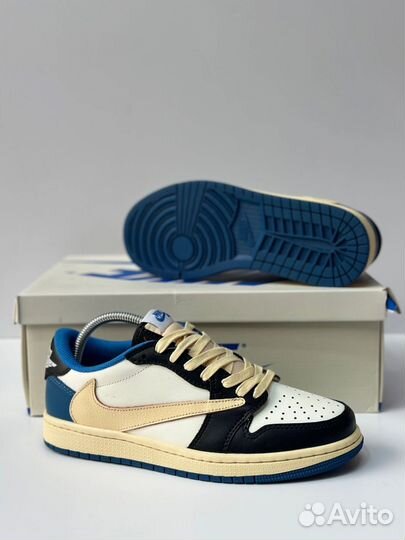 Nike air Jordan 1 travis scott