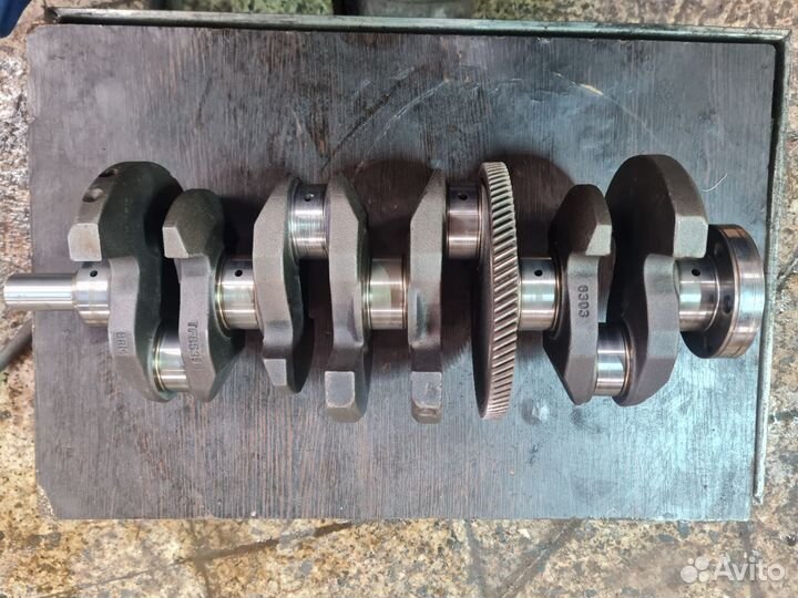 Коленвал Форд Мазда 2.3