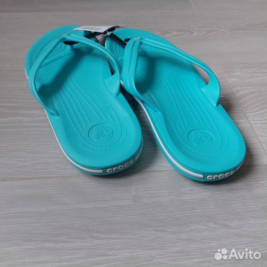 Новые шлепанцы crocs Crocband Flip M7W9 (39)