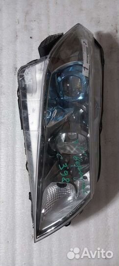 Фара правая suzuki vitara 2019
