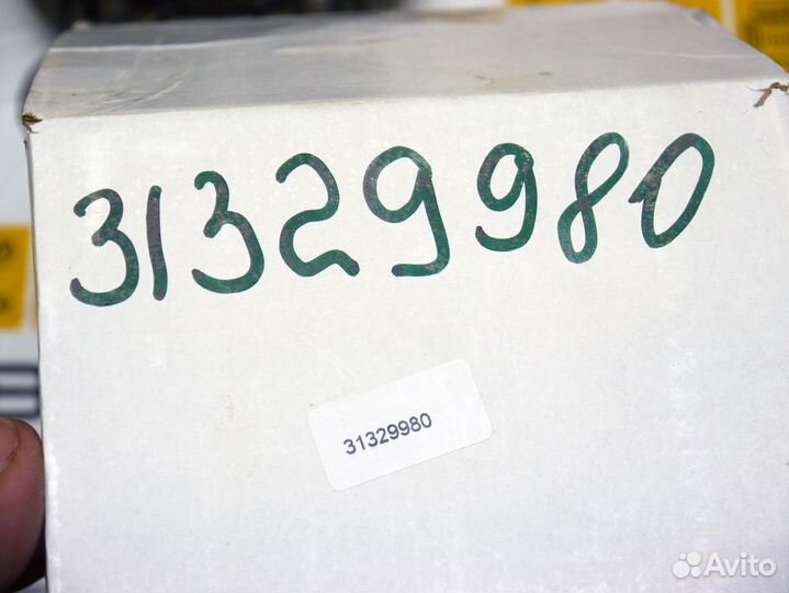 Ступица переднего колеса Вольво S60 S80 XC70 V70