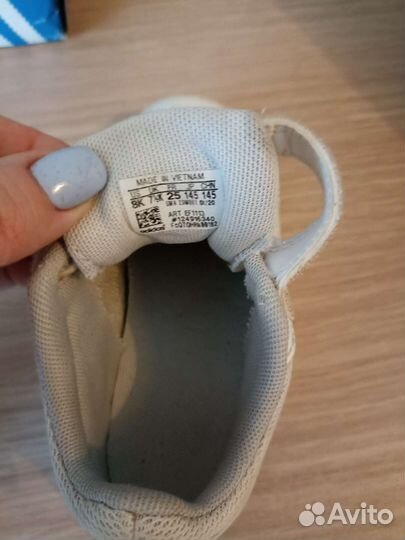 Кроссовки adidas