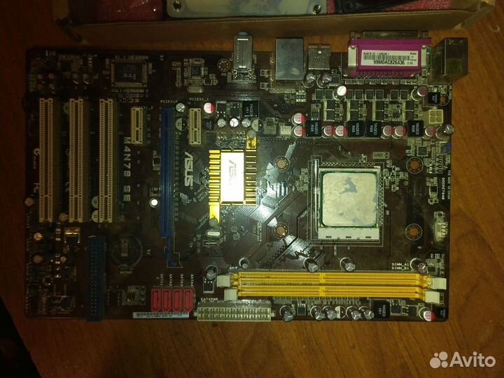 Материнская плата