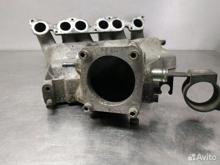 Коллектор впускной Volkswagen Passat B3 AAA