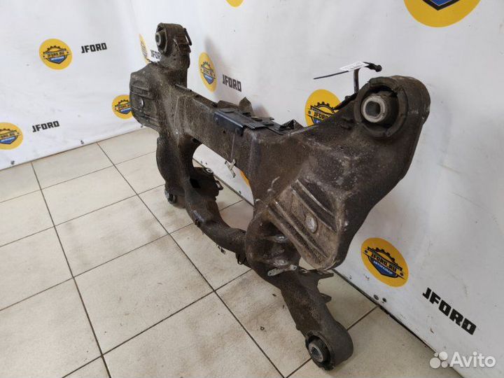 Подрамник задний Land Rover Range Rover 4 L405 4.4