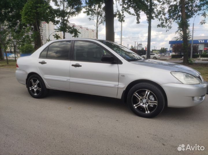 Mitsubishi Lancer 1.3 МТ, 2005, 193 000 км