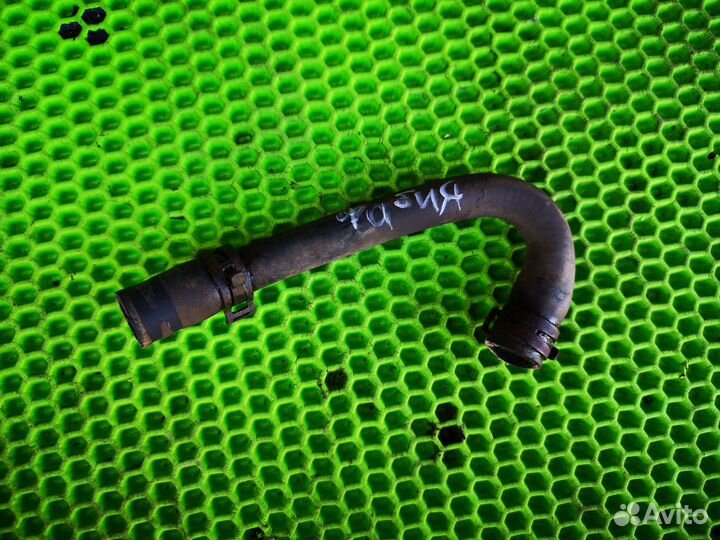 Шланг системы охлаждения на Skoda Fabia 2007-2015