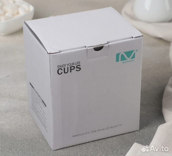 Кружка с деревянной крышкой и ложкой Клубничка