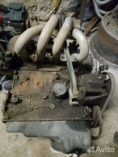 Двигатель на Nissan Almera n16