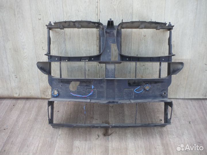 Воздуховод передний №60 BMW X5 (F15) 2016