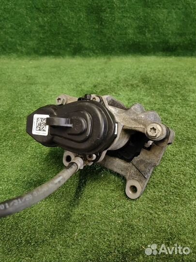 Суппорт задний левый Volkswagen Touareg CR7 DEN