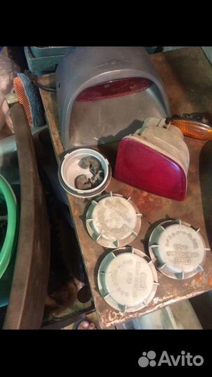 Противотуманный фонарь задний Киа Спектра