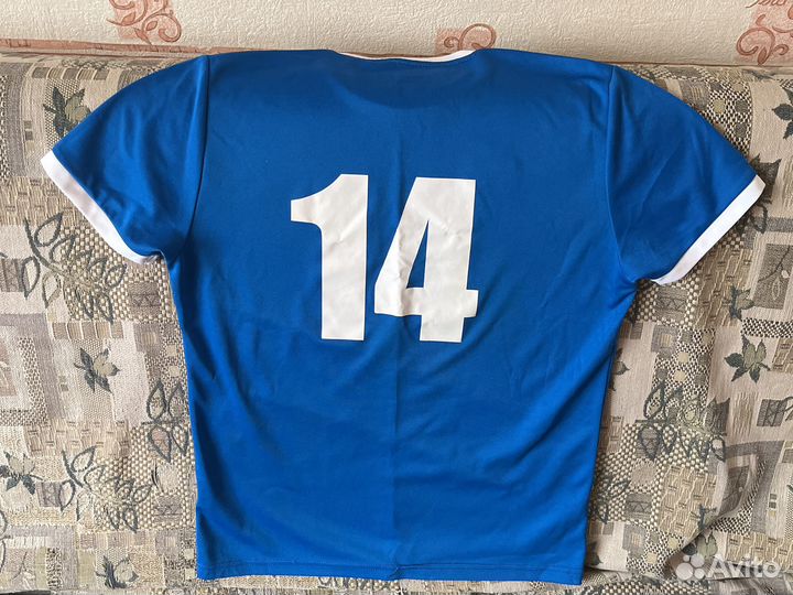 Футболка спортивная