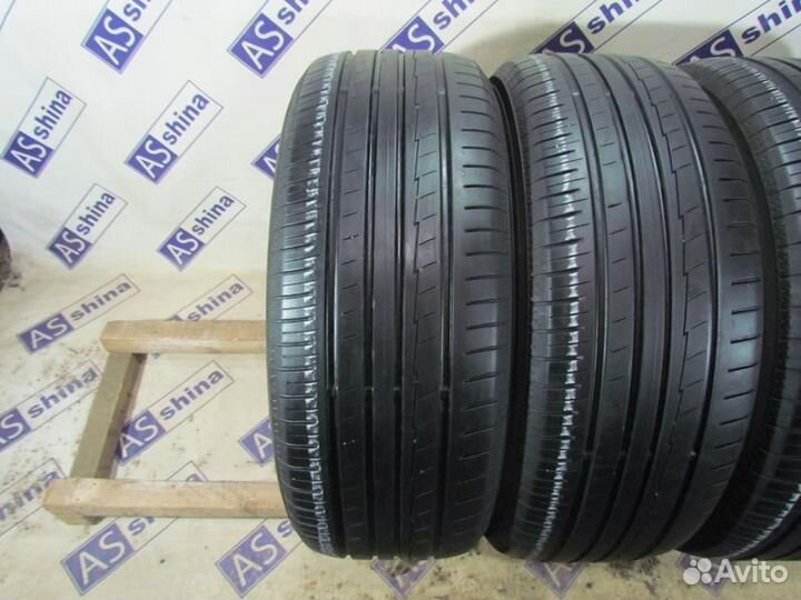 Yokohama BluEarth AE50 235/55 R18 96R