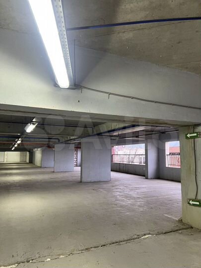 Машиноместо, 13 м²