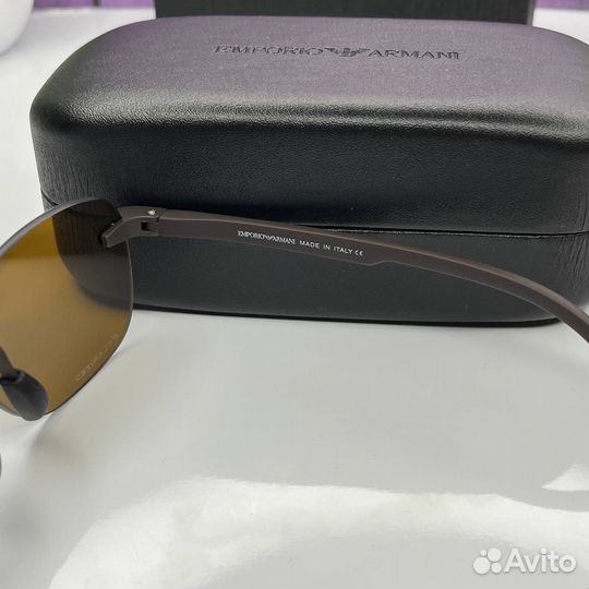 Солнцезащитные очки armani