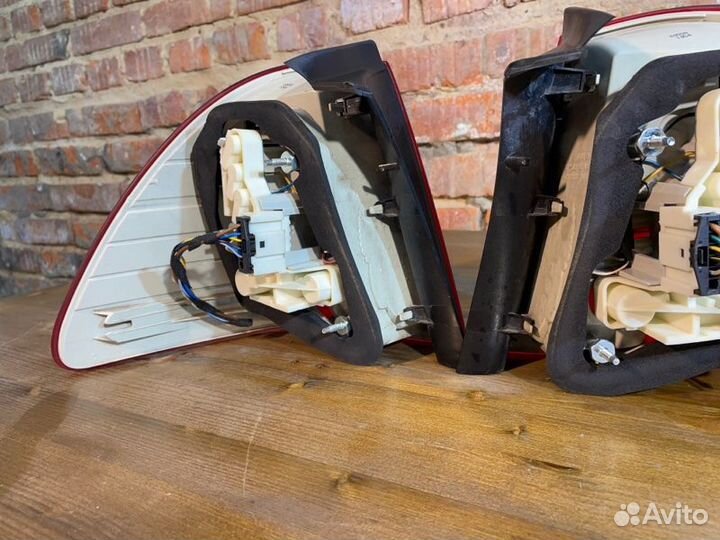 Задние фонари заднее Bmw 3 E91 N43B20 2011