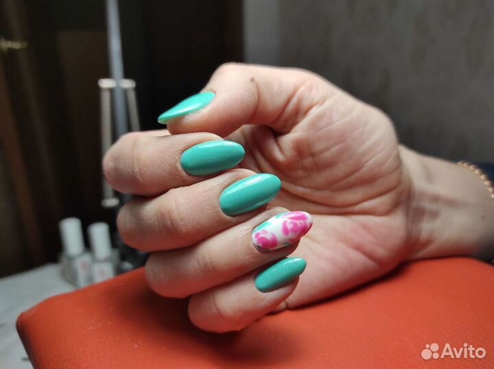 Маникюр, гель-лак