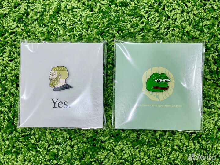 Металлические значки Little Pins