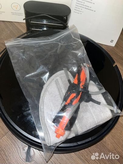 Xiaomi Mi Robot Vacuum-Mop p робот пылесос